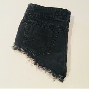 Brandy Melville Shorts Size 25